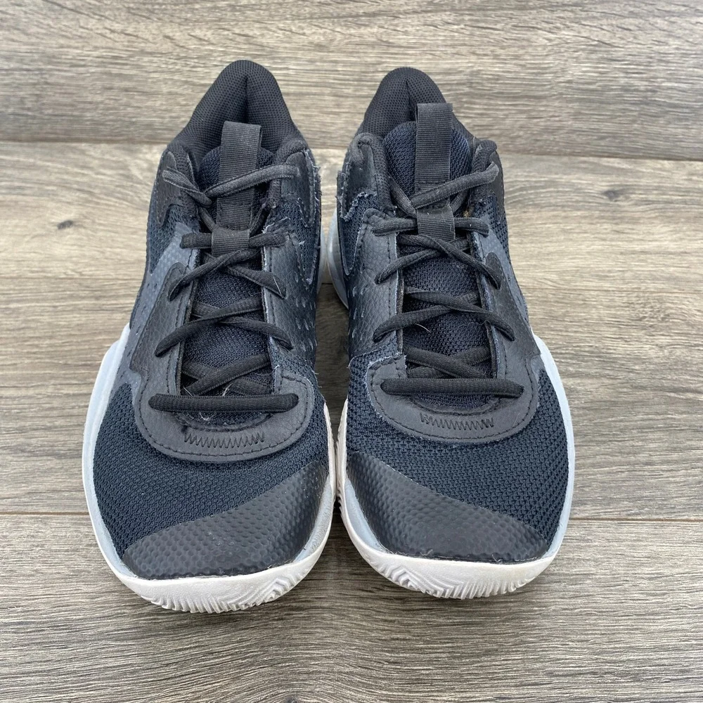 Under Armour Jet '23 Kids Basketball Shoes Size 5Y‎ Black White 3026635
